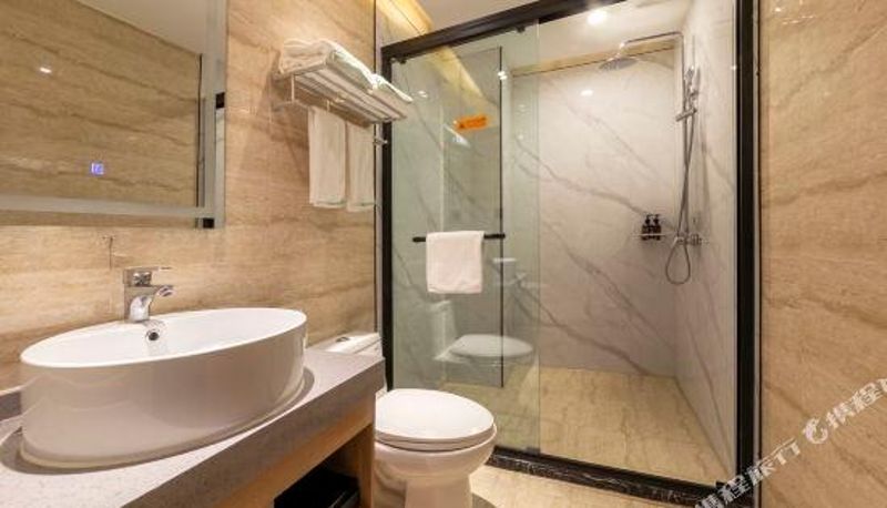 Suite - GreenTree Inn (Zhongxiang Anlufu No. 3 Middle School)