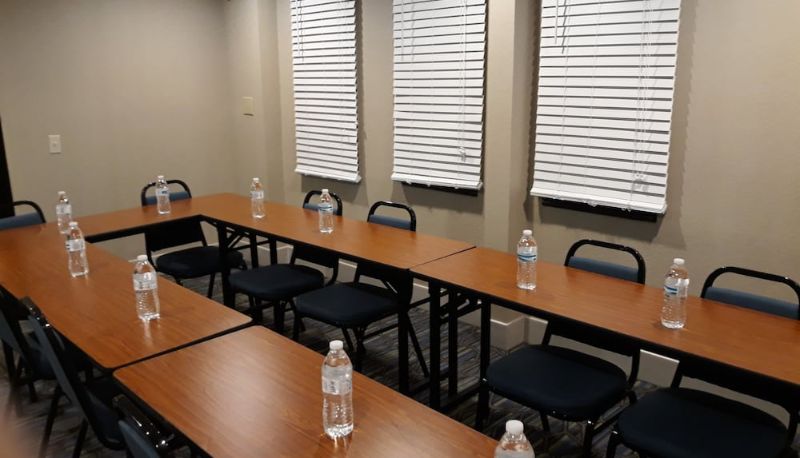 Meetingzimmer - Holiday Inn Express PITTSBURGH-NORTH (HARMARVILLE) by IHG