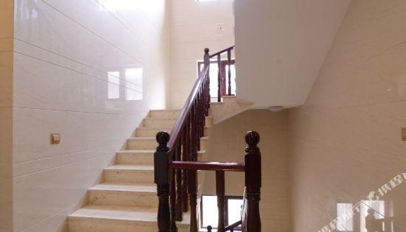 Reception - Xinyue Hostel