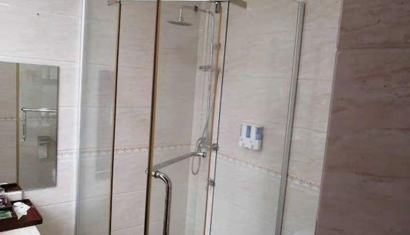 Chambre - Yunfu Longteng Hotel