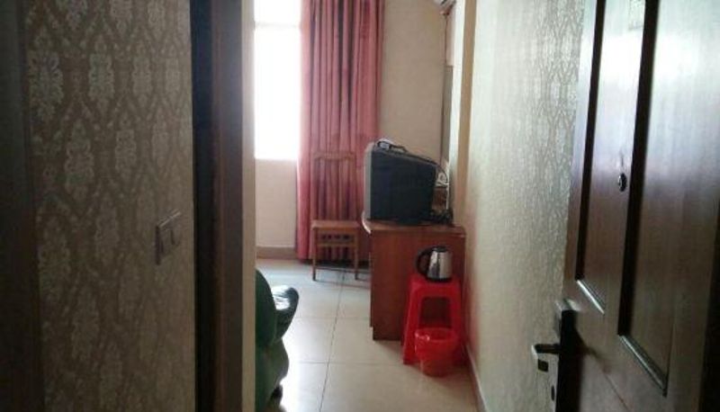 Innenbreich - Qingyuan Lianzhou Hongfu Hotel