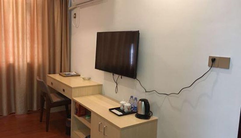Camera - Regent Business Hotel