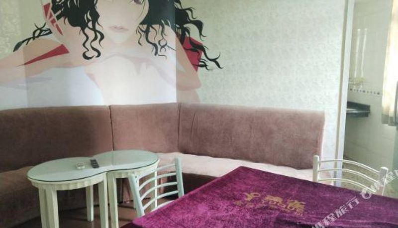 Vista interna - Lianzhou Xingguang Art Hotel