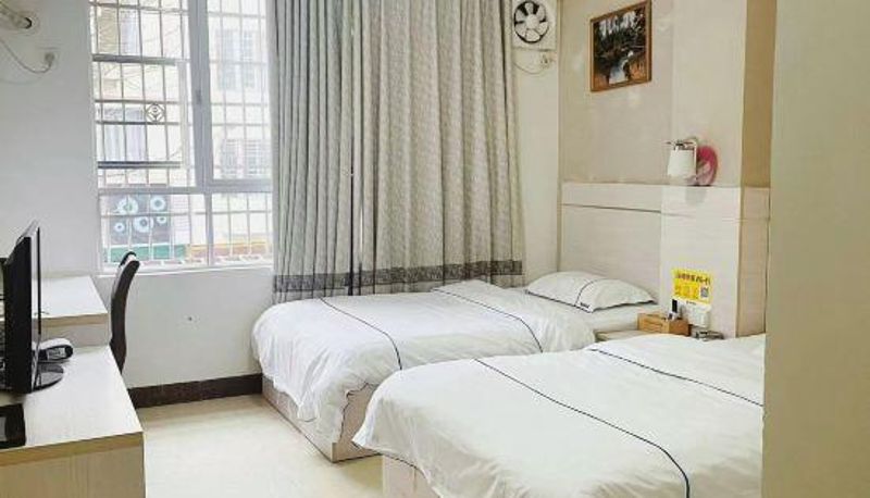 Widok wnętrza - Lianzhou Lixing Business Hotel