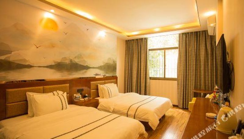Zimmer - Sofia Luliang Hotel