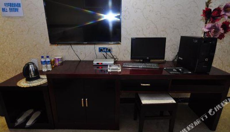 Room - Luliang Halou Hotel