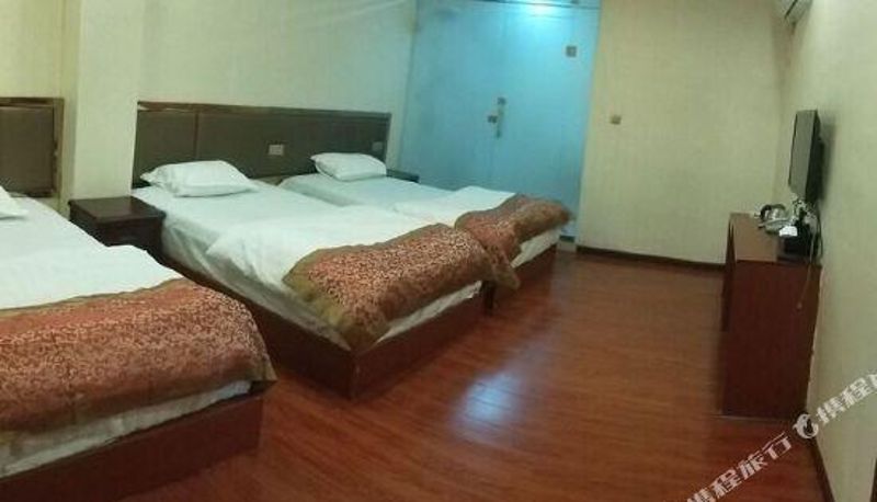 Camera - Pengshun Business Hotel