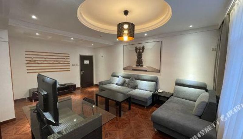 Camera business - Su8 Hotel (Baishan Hunjiang Street Central Hospital Branch)