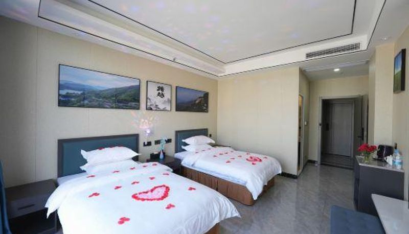 Zimmer mit Seeblick - Huanggang Tianzhilian Hotel