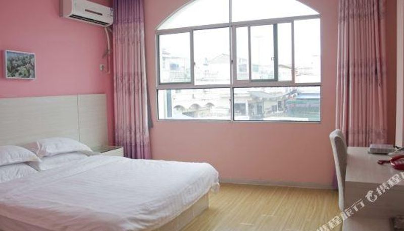 Camera - Tianhe Hotel