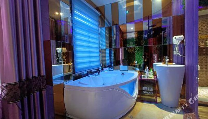 Pokój - Liping Aiwei Theme Hotel
