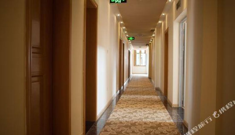 Reception - Chama Gucheng Hotel