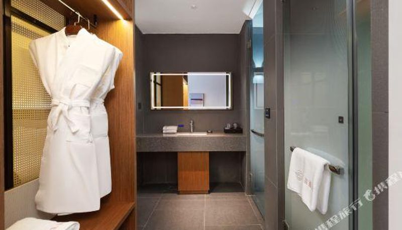 Kamer - Yunyi Manju Hotel (Langzhong New Century Mall Store)