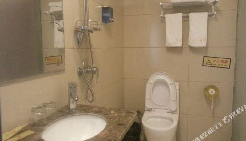 Habitación - Lingjiang Hotel