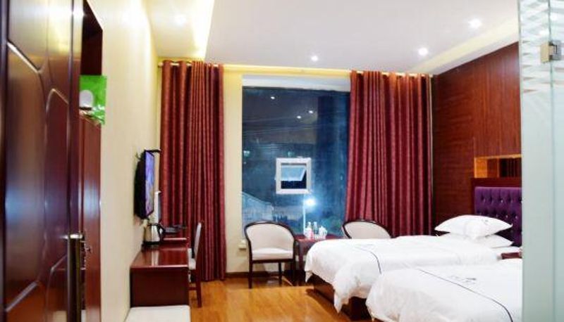Camera - Zhijiang Xiangsheng Hotel