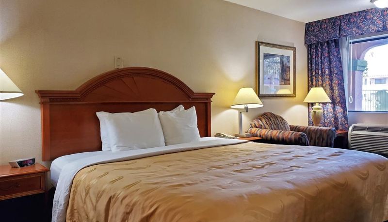 Zimmer - Spark by Hilton Santa Nella