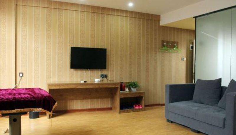 Camera - Zhoukou Heyuan Hotel