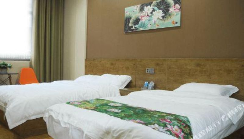 Camera - Zhoukou Heyuan Hotel