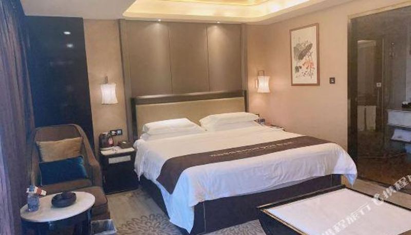 Camera - Huibaiwei Hotel (Meizhou Jiaying University City Branch)