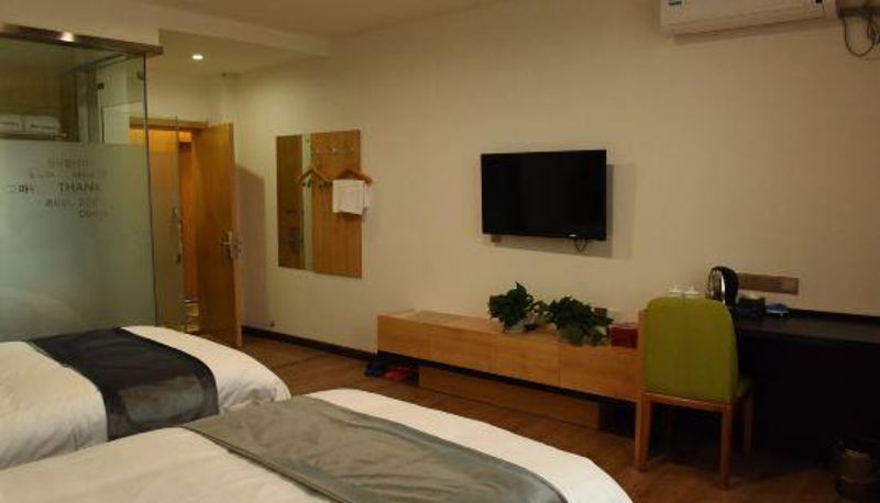 Kamer - Shangkeyou Hotel (Huaiyang Mingli Road Branch)