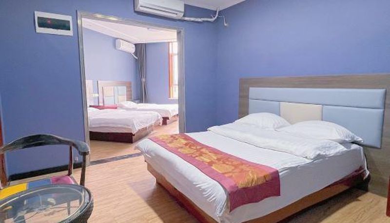 Camera - Yongning Hongxiang Business Hotel