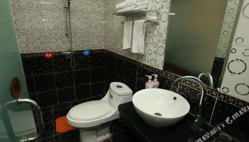 Camera - Meijia Business Hotel