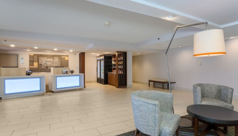 Hall - Holiday Inn Express MILWAUKEE-WEST MEDICAL CENTER by IHG