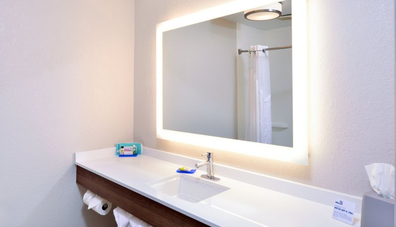 Zimmer - Holiday Inn Express & Suites ARCATA/EUREKA-AIRPORT AREA by IHG