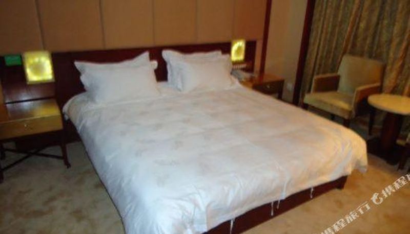 Camera - Yihai Hotel