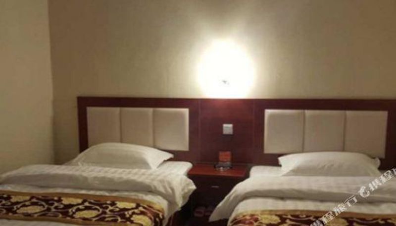 Zimmer - Mengzi Duanyou Business Hotel