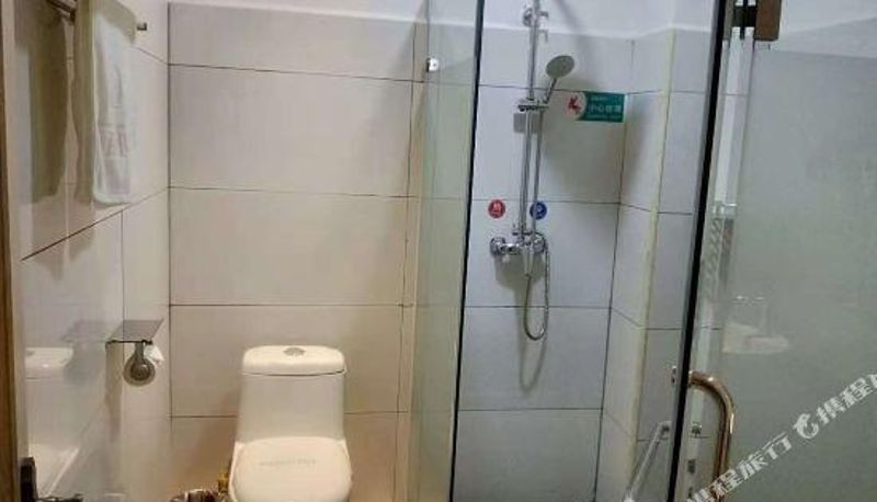 Zimmer - Pingguo Qiyan Convenient Hotel