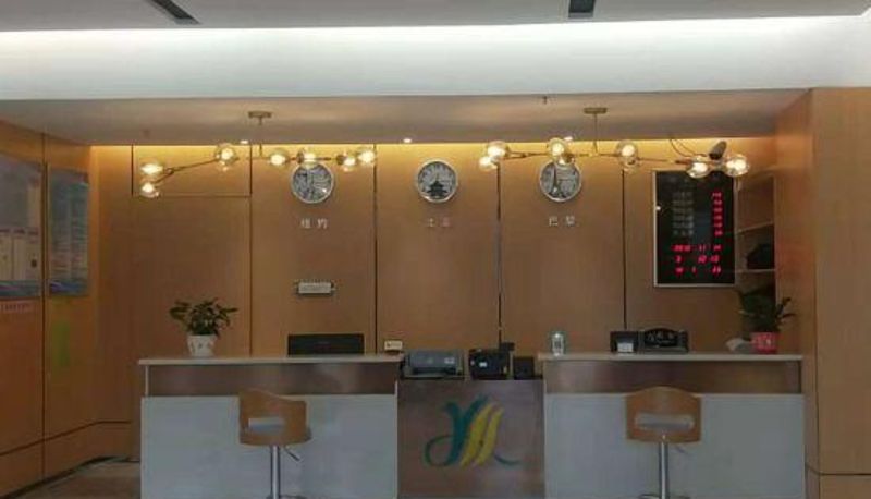 Rezeption - Pingguo Qiyan Convenient Hotel