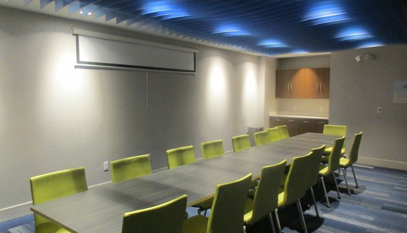 Sala riunioni - Holiday Inn Express O'NEILL by IHG