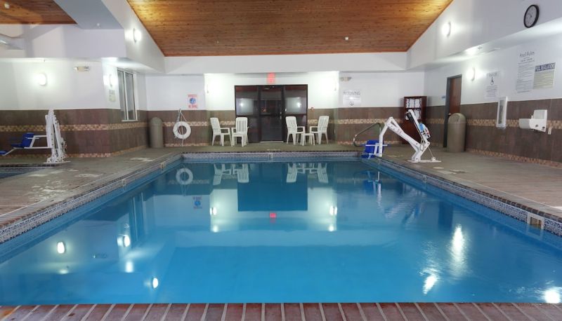 Piscina - Holiday Inn Express O'NEILL by IHG