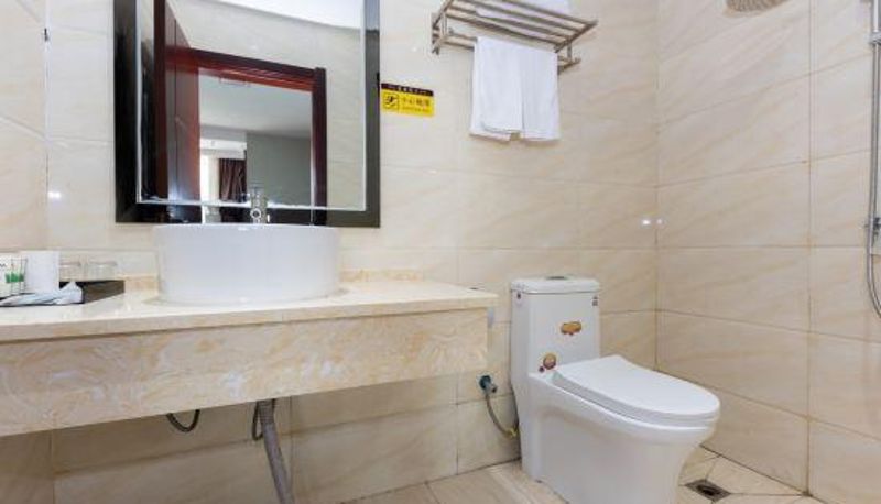 Zimmer - Amy City Hotel (Jingmen Shili brand head office)