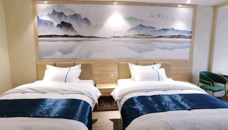 Zimmer - Haiyi Hotel (Jingmen Wanda Plaza Baoyuan Branch)