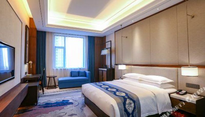 Zimmer - Triumph International Hotel