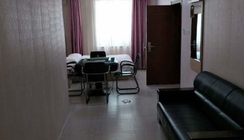 Vista interior - Baicheng Pea Hotel
