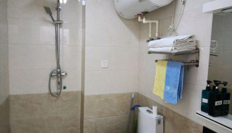Camera per famiglia - Baicheng Fugui Shijia Apartment