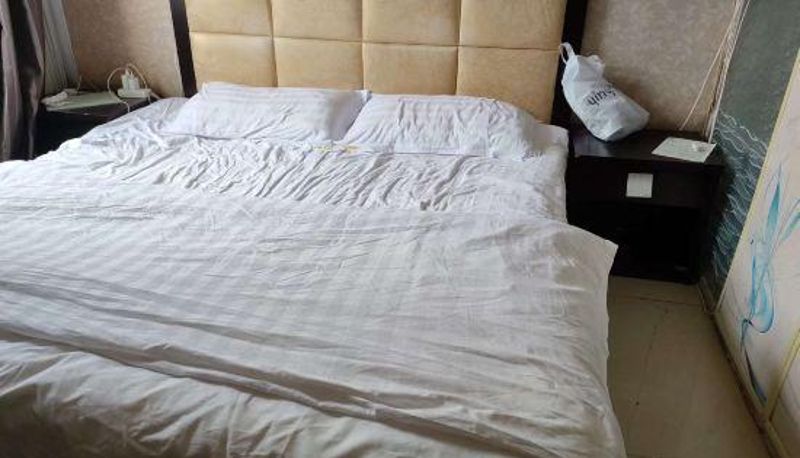 Camera business - Baicheng Ejia Business Hotel