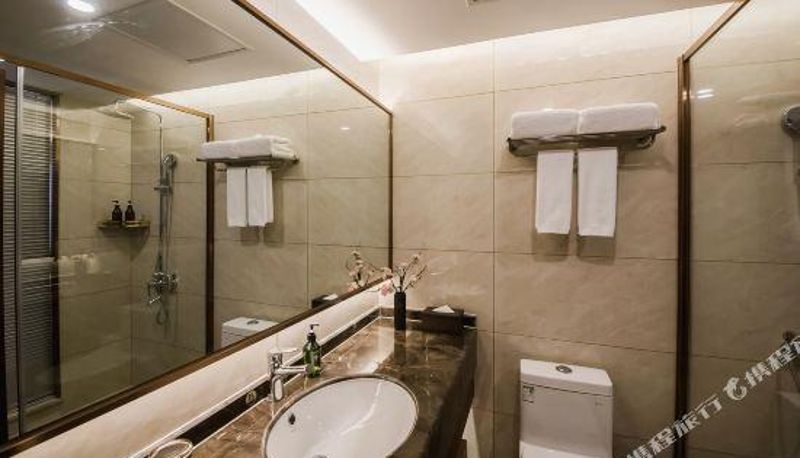 Zimmer - Xi Xi International Hotel (Shaoyang Xiang Guiqian Building Materials City Store)