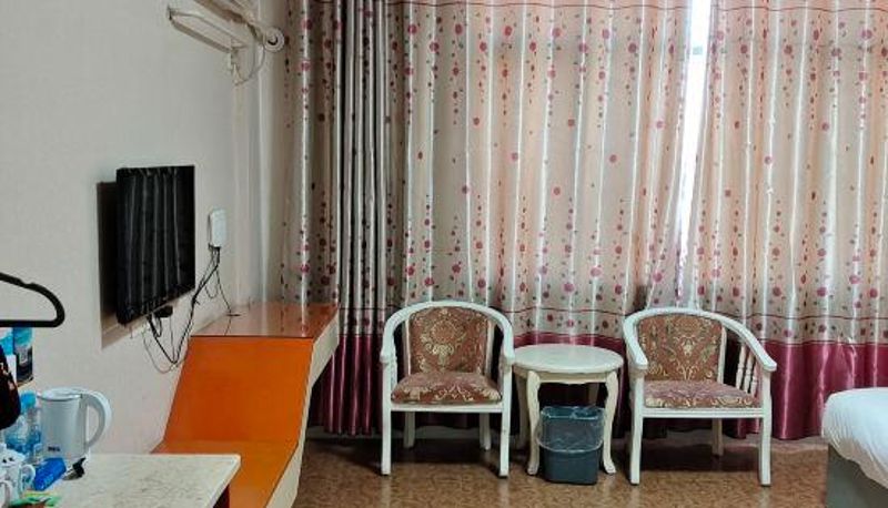 Camera - Longnan Haoyijia Theme Hotel