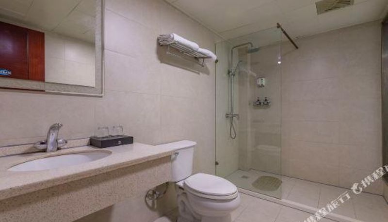 Zimmer - Nanyuan E-home (Changxing South Station Eight Hundred Partner Store)