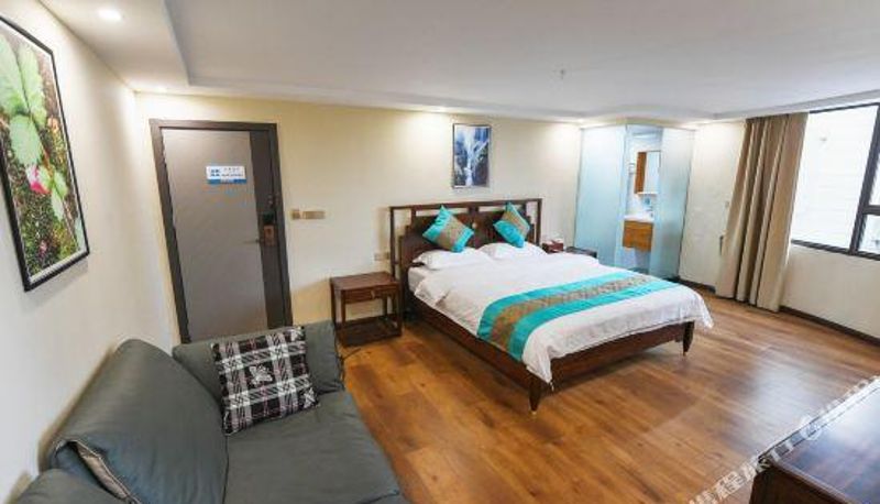 Habitación - Four Leaf Clover Hotel