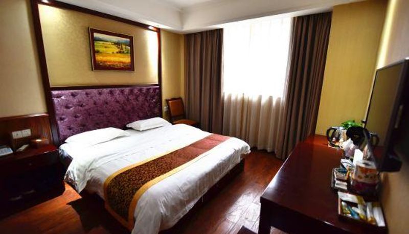 Room - St New Executive Hotel