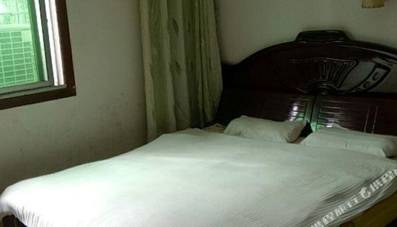 Camera - Guang'an Hongyunchuan Hotel