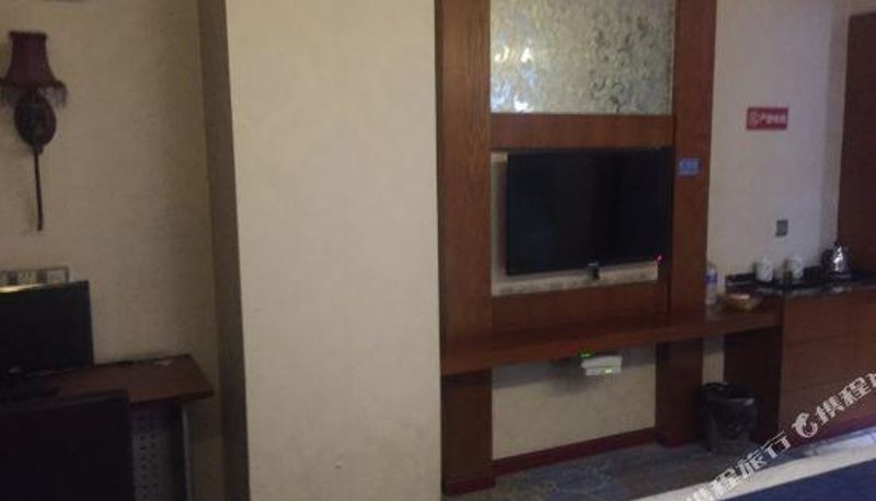 Vista interior - Panzhihua Chongqing Fuqiao Impression Hotel