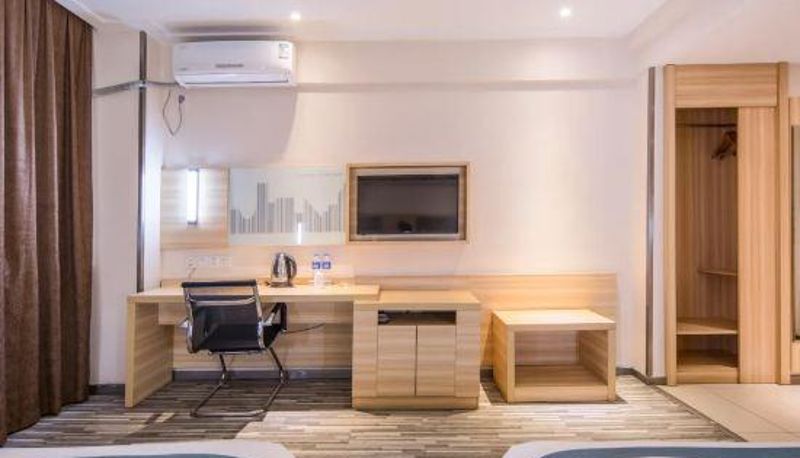Habitación familiar - City Convenience Hotel (Luohe Railway Station Jiefang Road Branch)