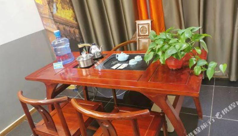 Camera - Baoli Shijia Boutique Hotel (Luohe Xushe Middle School Shop)