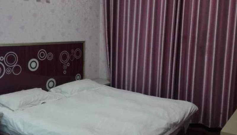 Vista interna - New starting point hotel (Luohe Institute of technology store)